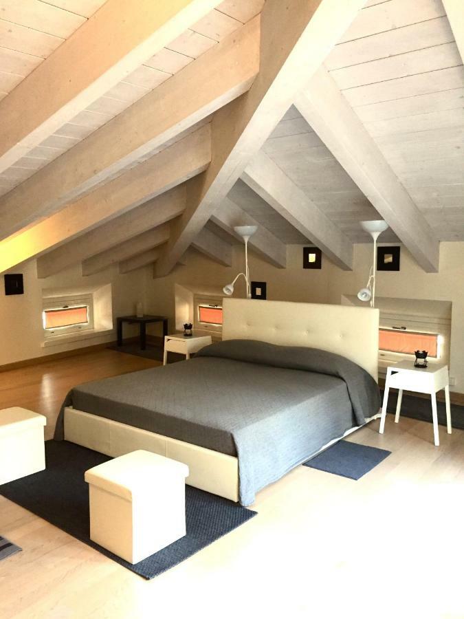 Residenza Virgiliana Suite Con Terrazza-Centro Storico Mantova Kültér fotó